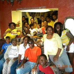 Meet your Posher, Ronell